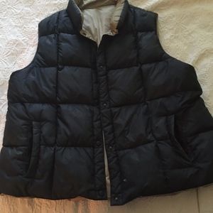 Women's XL Puffer Vest Reversible